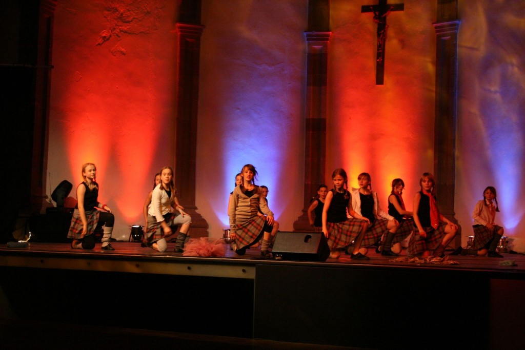 Das Weihnachtsshowing „Klingelingeling“ in der Abtei St. Maximin 2008